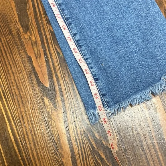 Madewell Light Blue Boot Cut Crop Jeans with Frayed Hem - Picture 9 of 9